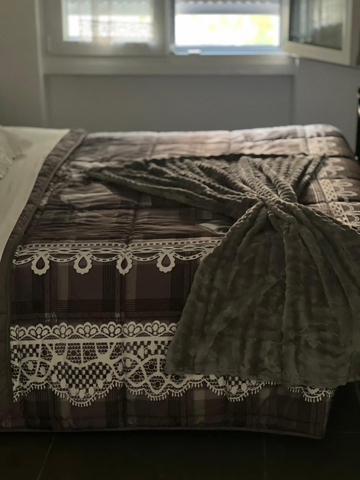 B&B Ladislaus Ладисполи Екстериор снимка